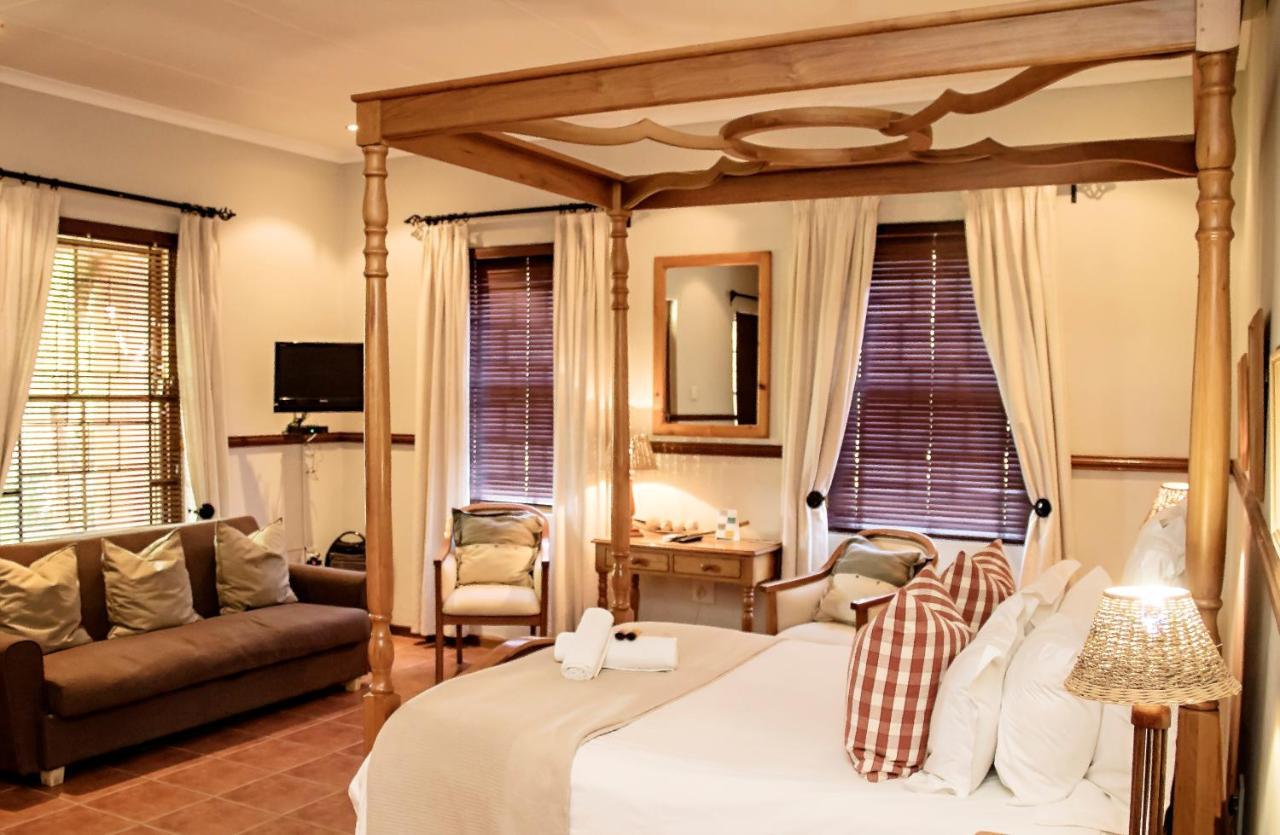 Beaufort Manor Country Lodge Бофорт Уест Екстериор снимка