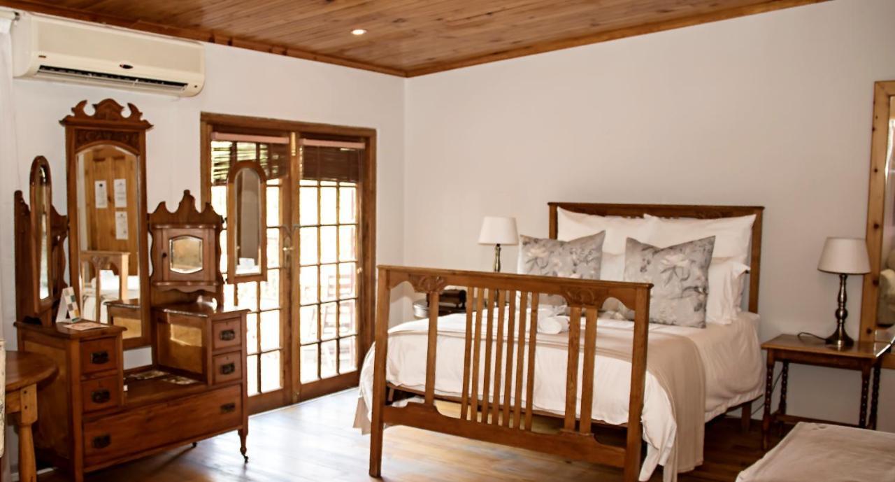 Beaufort Manor Country Lodge Бофорт Уест Екстериор снимка